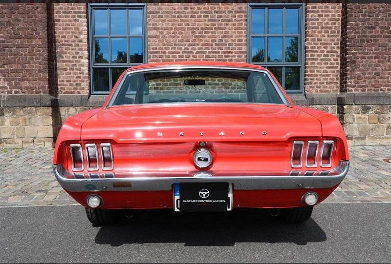 Gebraucht Ford Mustang 250 PS (183 kW) 1967 Rot Coupé