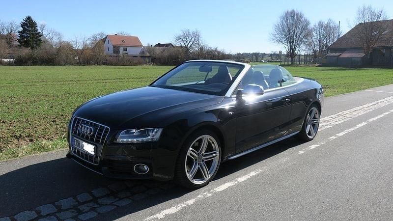 Second-hand Audi S5 Design 333 CP (244 kW) 2010 Negru Coupe