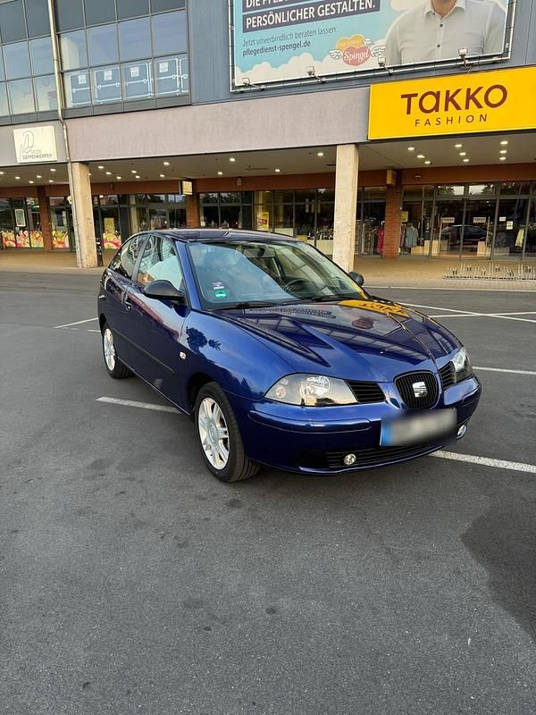 Gebraucht Seat Ibiza 75 PS (55 kW) 2004 Blau Kleinwagen