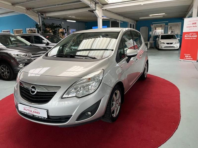 Silber Gebraucht 2011 Opel Meriva Edition Van / Kleinbus | 2.750 € (Guter Preis) - Bild 1/4