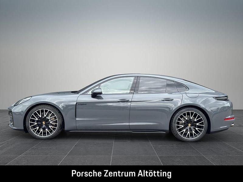 Neu Porsche Panamera 4S 544 PS (400 kW) 2025 Grau Limousine