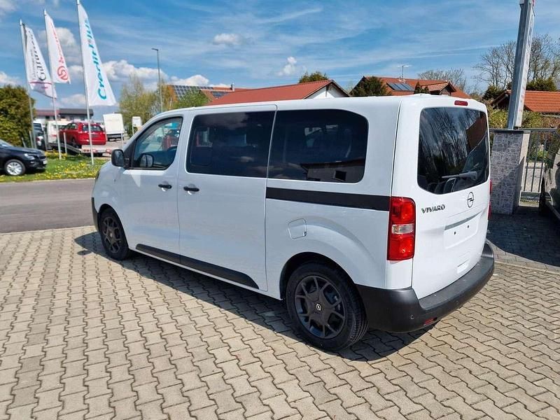 Neu Opel Vivaro 177 PS (130 kW) 2025 Weiß Van / Kleinbus