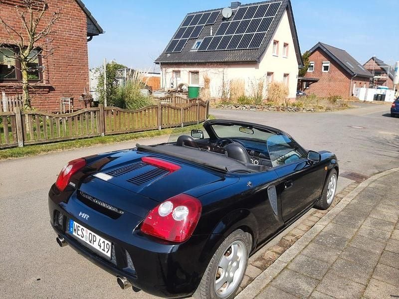 Gebraucht Toyota MR2 140 PS (102 kW) 2000 Schwarz Cabrio