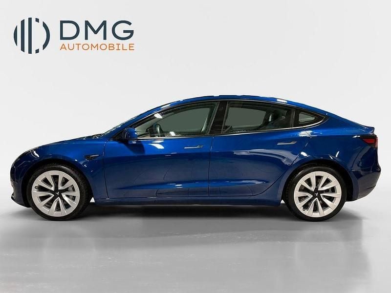 Blau Gebraucht 2022 Tesla Model 3 Limousine | 27.900 € (Guter Preis) - Bild 1/4