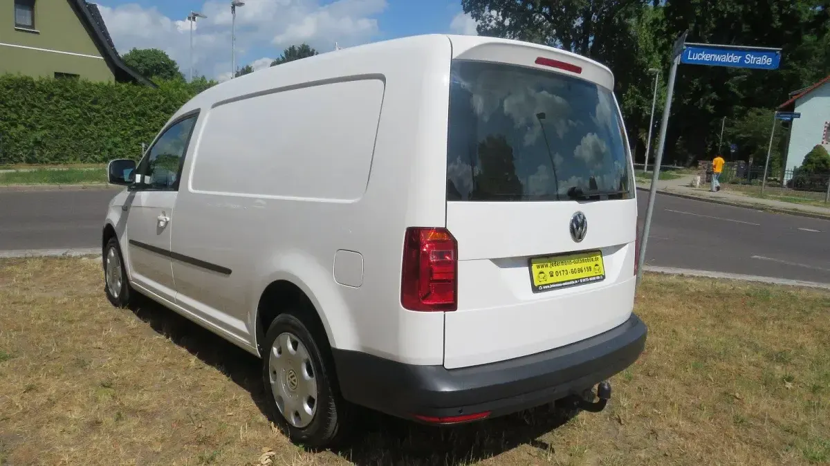Gebraucht VW Caddy Maxi Trendline 150 PS (110 kW) 2017 Candyweiß Van / Kleinbus