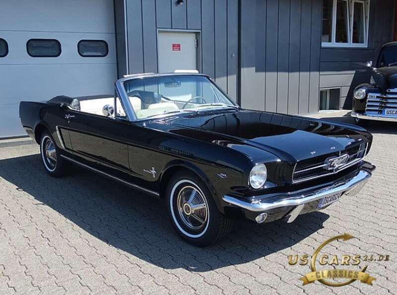 Raven black Gebraucht 1965 Ford Mustang Cabrio | 99.900 € - Bild 1/4
