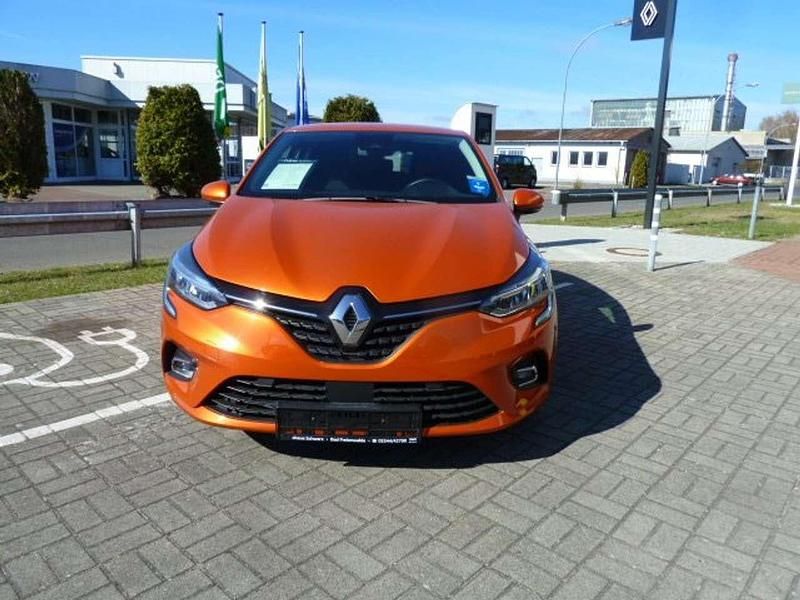 Gebraucht Renault Clio IV Experience 101 PS (74 kW) 2019 Valencia orange Kleinwagen