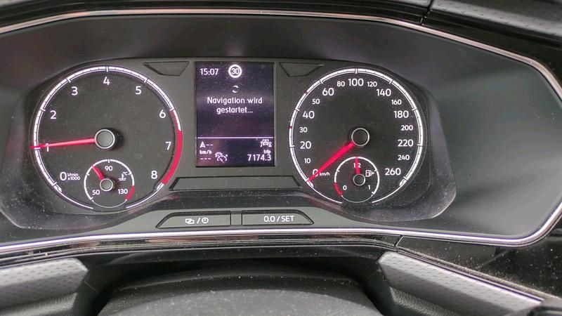 Używany VW T-Cross Active 95 KM (69 kW) 2022 Szary SUV