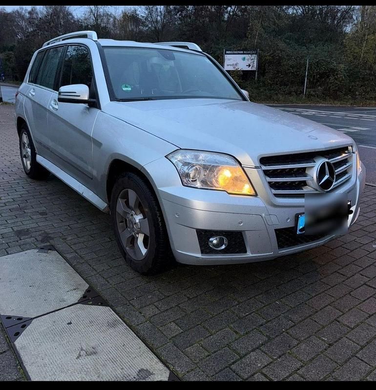 Gebraucht Mercedes GLK320 224 PS (164 kW) 2009 Silber SUV
