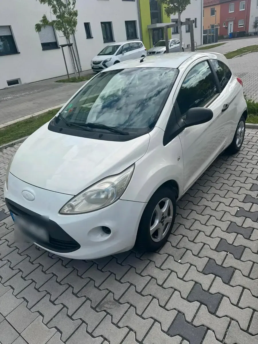 Gebraucht Ford Ka 69 PS (50 kW) 2009 Weiß Kleinwagen
