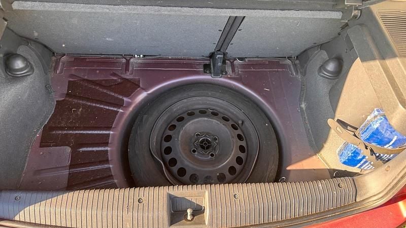 Gebraucht Opel Corsa 80 PS (58 kW) 2006 Rot Kleinwagen