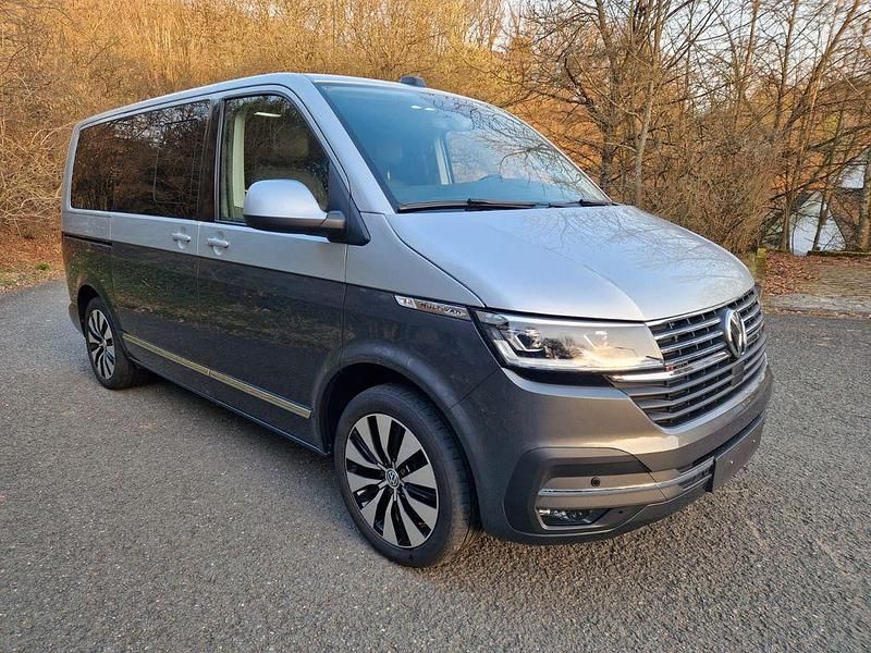 Gebraucht VW Multivan Generation Six 204 PS (150 kW) 2022 Grau Van