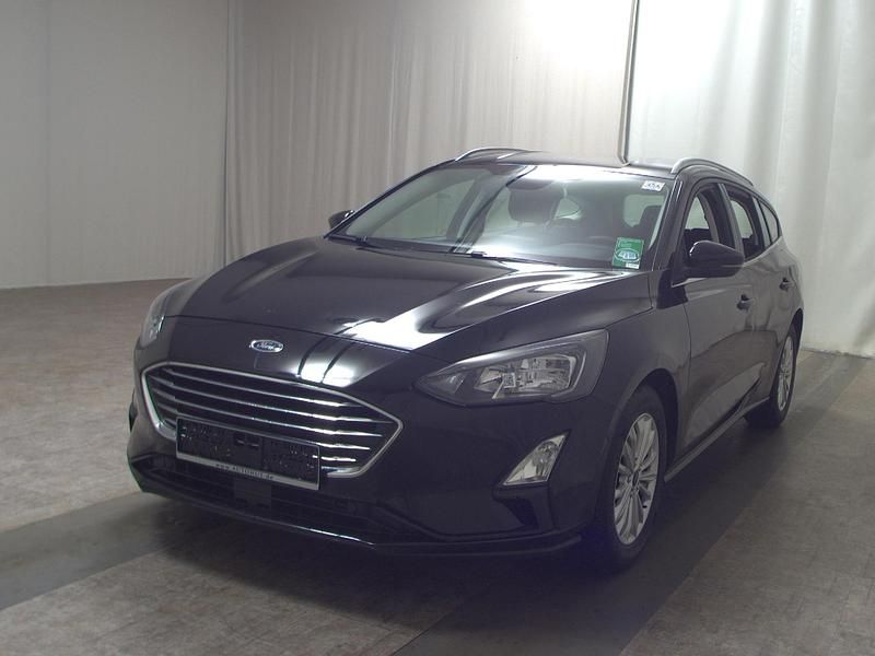Usado Ford Focus Titanium 125 HP (91 kW) 2021 Preto Carrinha