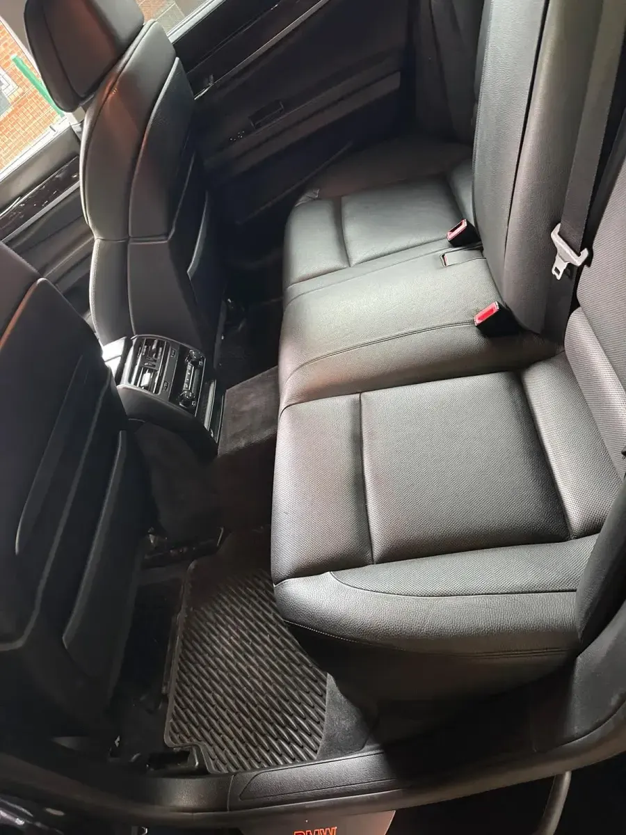 Gebraucht BMW 750 408 PS (300 kW) 2009 Blau Limousine