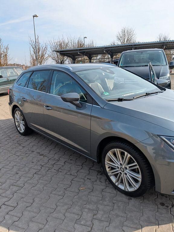 Gebraucht Seat Leon ST XCELLENCE 150 PS (110 kW) 2018 Grau Kombi