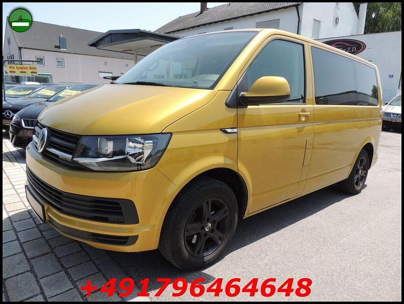 Gold Gebraucht 2019 VW Multivan Trendline Van | 27.500 € - Bild 1/4
