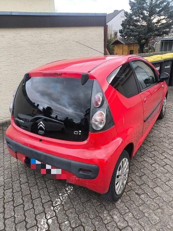 Gebraucht Citroën C1 Tendance 68 PS (50 kW) 2012 Rot Kleinwagen