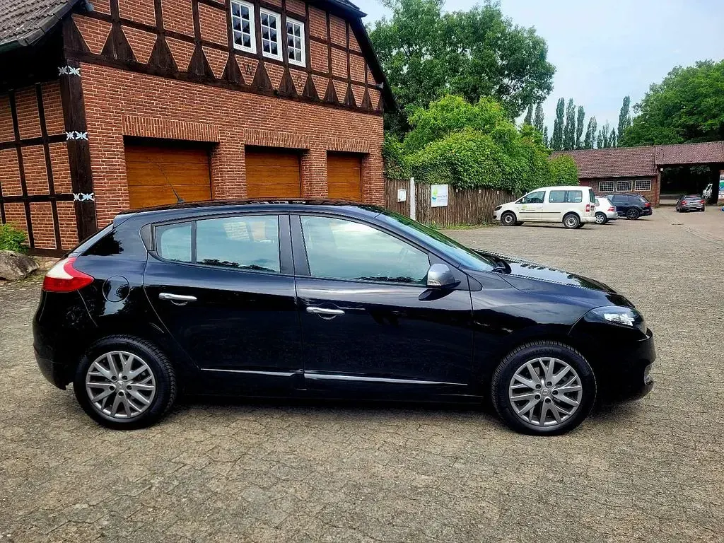 Gebraucht Renault Mégane Initiale Paris 90 PS (66 kW) 2013 Schwarz Limousine