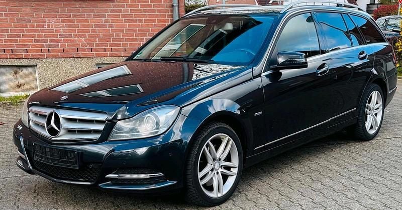 Gebraucht Mercedes C350 265 PS (194 kW) 2011 Schwarz Kombi