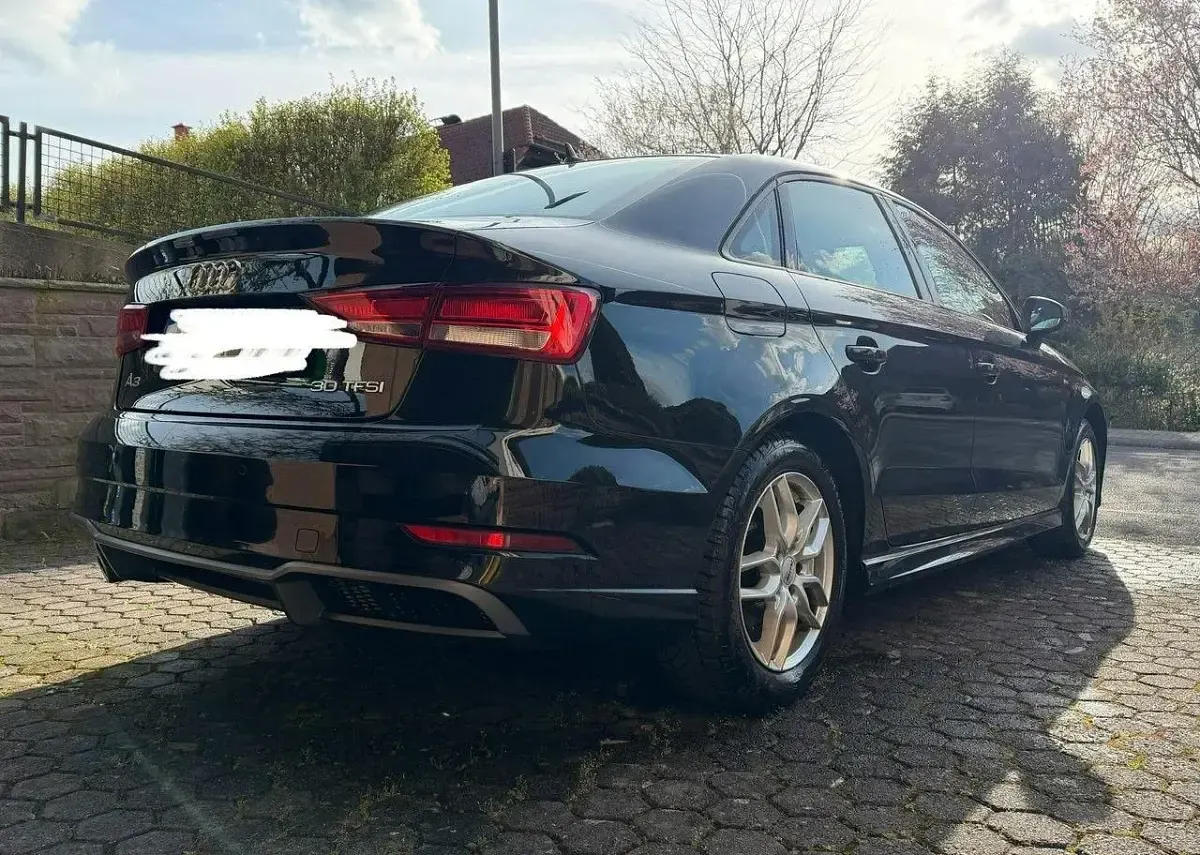 Gebraucht Audi A3 S-Line 116 PS (85 kW) 2019 Schwarz Limousine