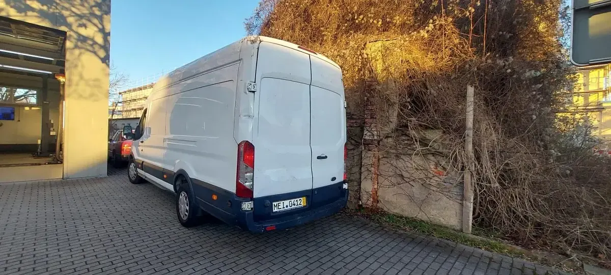 Gebraucht Ford Transit 131 PS (96 kW) 2017 Weiß Van / Kleinbus