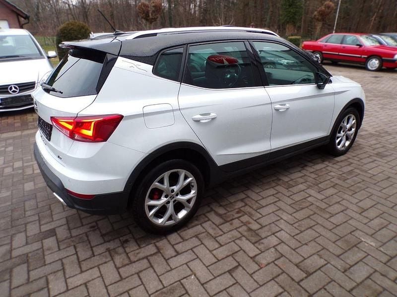 Gebraucht Seat Arona FR 150 PS (110 kW) 2024 Weiß SUV