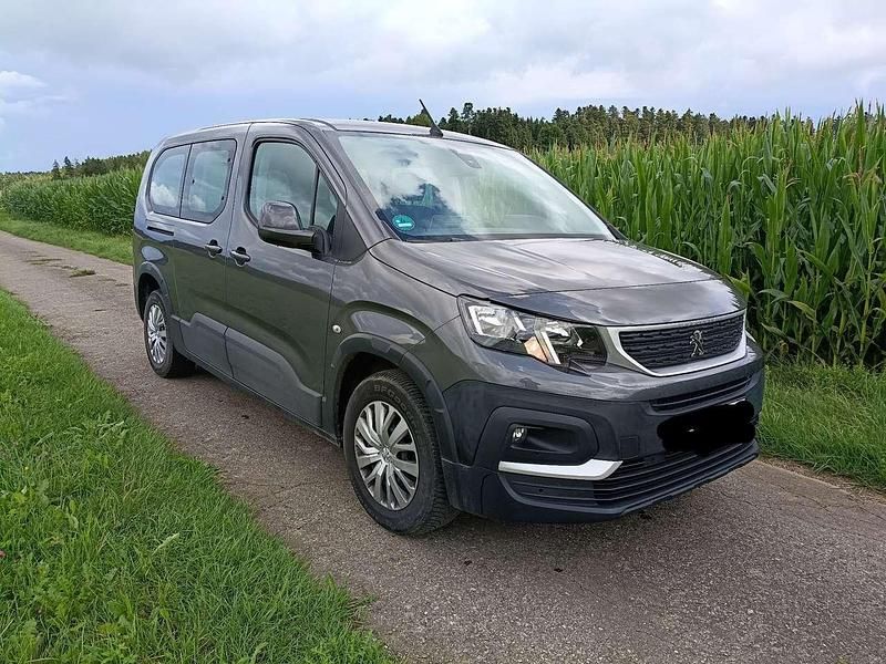 Gebraucht 2021 Peugeot Rifter Active Van / Kleinbus | 21.500 € (Fairer Preis) - Bild 1/4