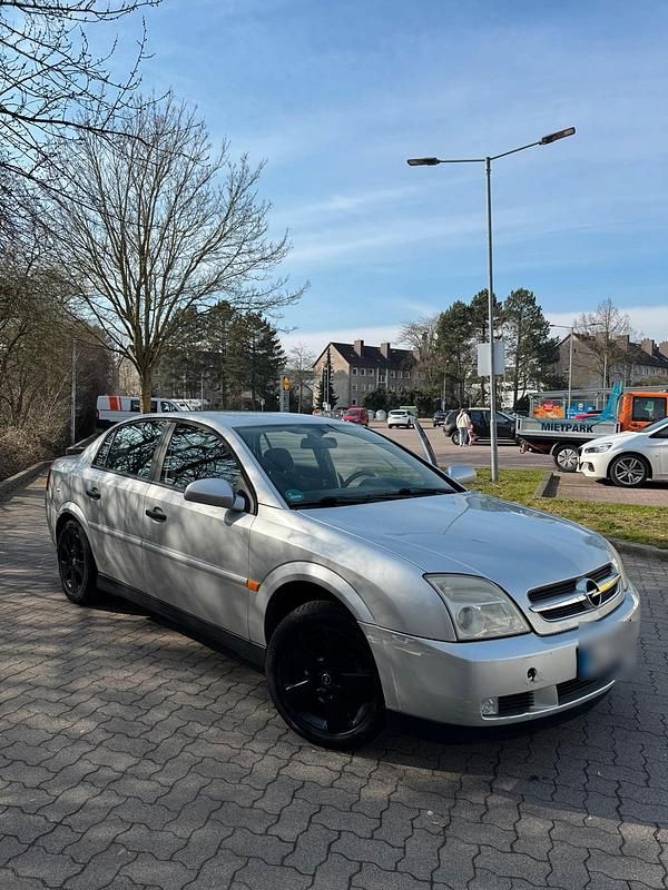 Gebraucht Opel Vectra 122 PS (89 kW) 2002 Grau Limousine