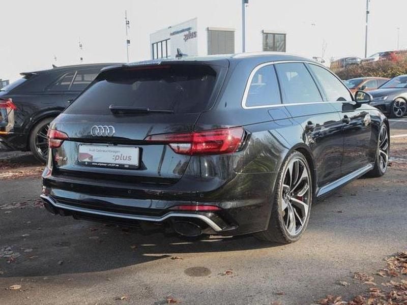 Gebraucht Audi RS4 Ambiente 450 PS (330 kW) 2019 Mythosschwarz metallic Kombi