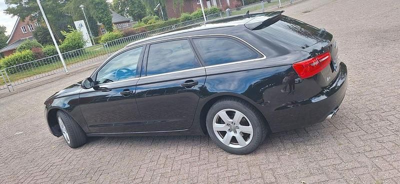 Schwarz Gebraucht 2012 Audi A6 Kombi | 9.700 € (Fairer Preis) - Bild 1/4