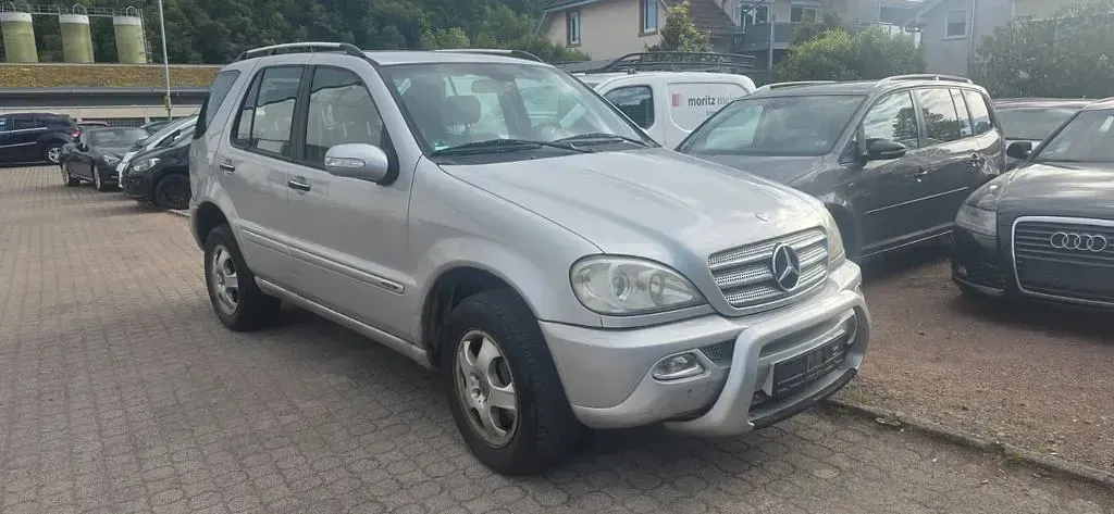 Gebraucht Mercedes ML350 Edition 235 PS (172 kW) 2004 Grau SUV
