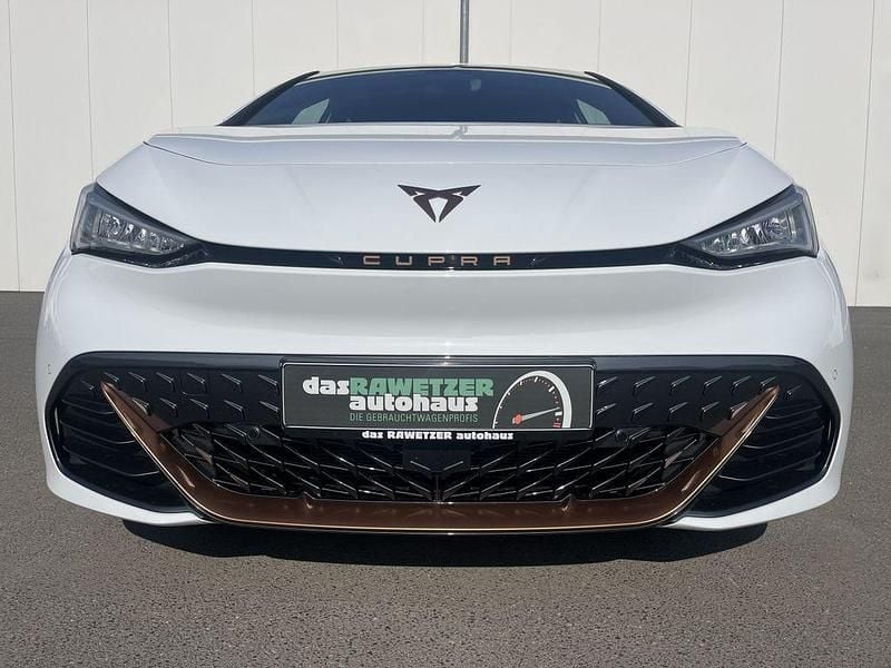 Gebraucht Cupra Born 169 kW (231 PS) 2024 Eisweiã Kleinwagen