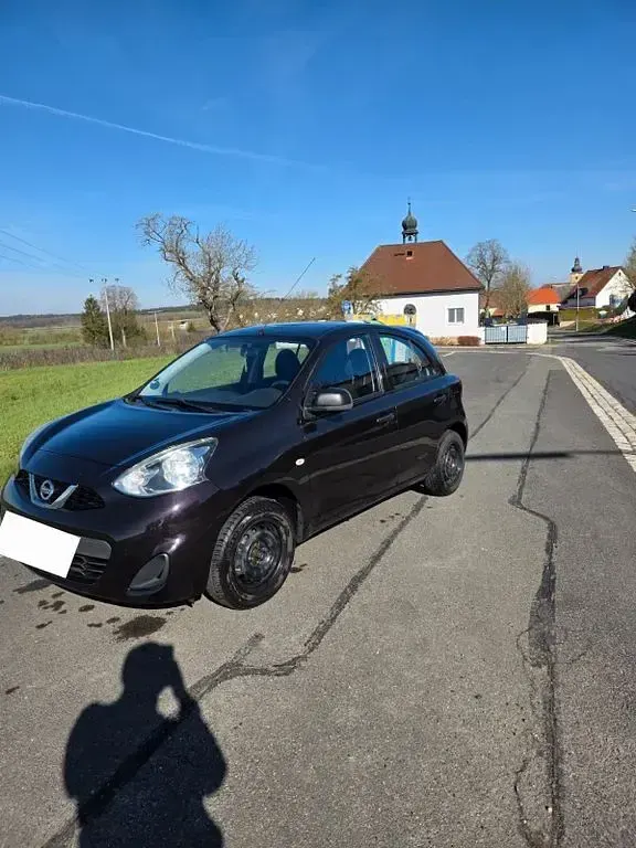 Gebraucht Nissan Micra 80 PS (58 kW) 2016 Violett Kleinwagen