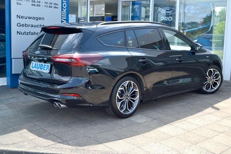 Neu Ford Focus ST-Line X 155 PS (114 kW) 2025 Agate black Kombi