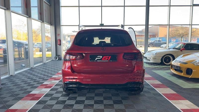 Gebraucht Mercedes GLC400d 330 PS (242 kW) 2021 Rot SUV