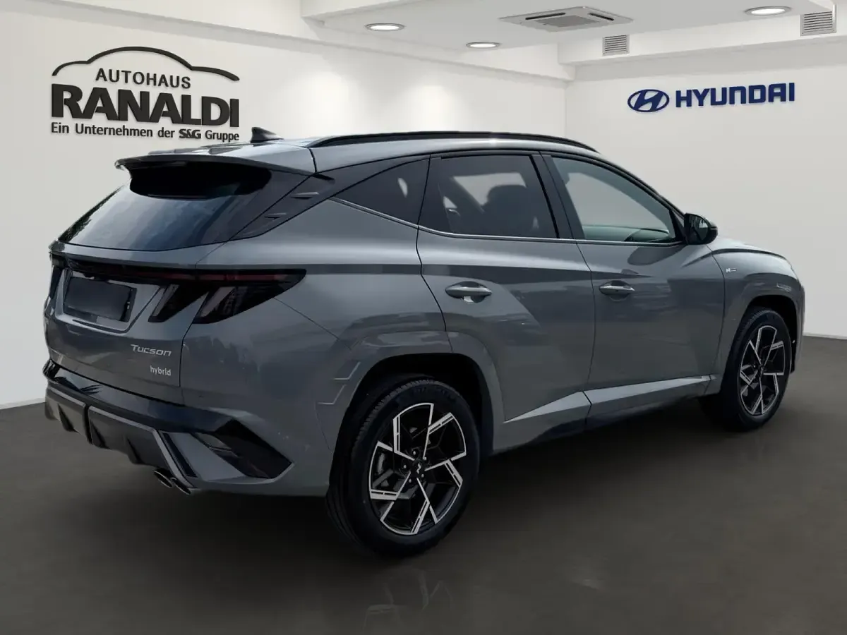 Neu Hyundai Tucson N Line 239 PS (175 kW) 2026 Abyss black / sol (grau SUV