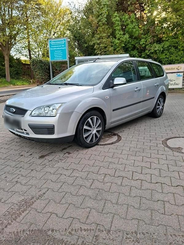 Usata Ford Focus 100 CV (73 kW) 2007 Argento Station wagon