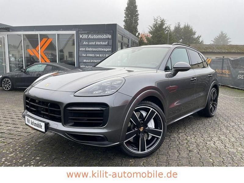 Grau Gebraucht 2019 Porsche Cayenne SUV | 61.724 € - Bild 1/4