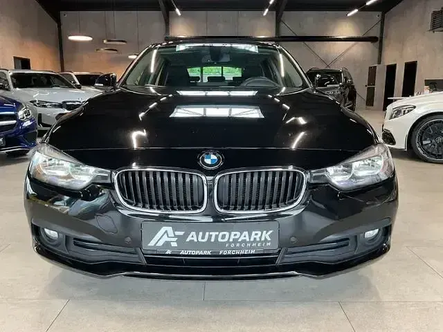 Gebraucht BMW 320 Advantage 190 PS (139 kW) 2016 Schwarz Kombi