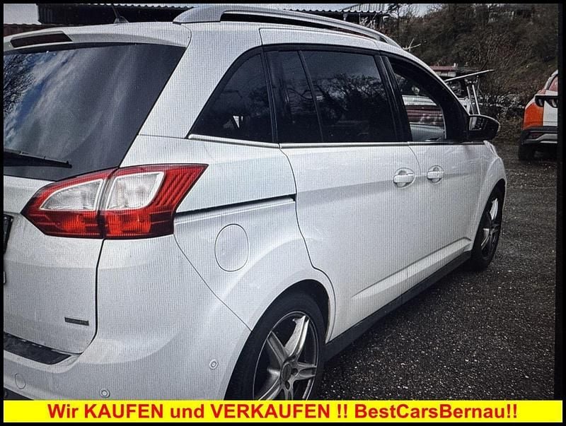 Gebraucht Ford C-MAX Titanium 150 PS (110 kW) 2018 Weiß Van / Kleinbus