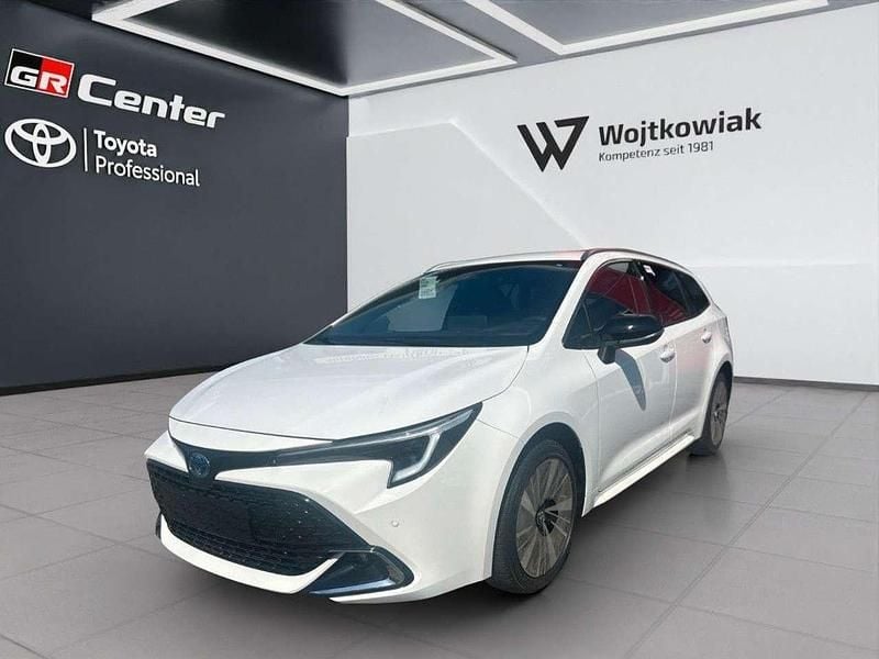 Neu Toyota Corolla 196 PS (144 kW) 2025 Weiß Limousine