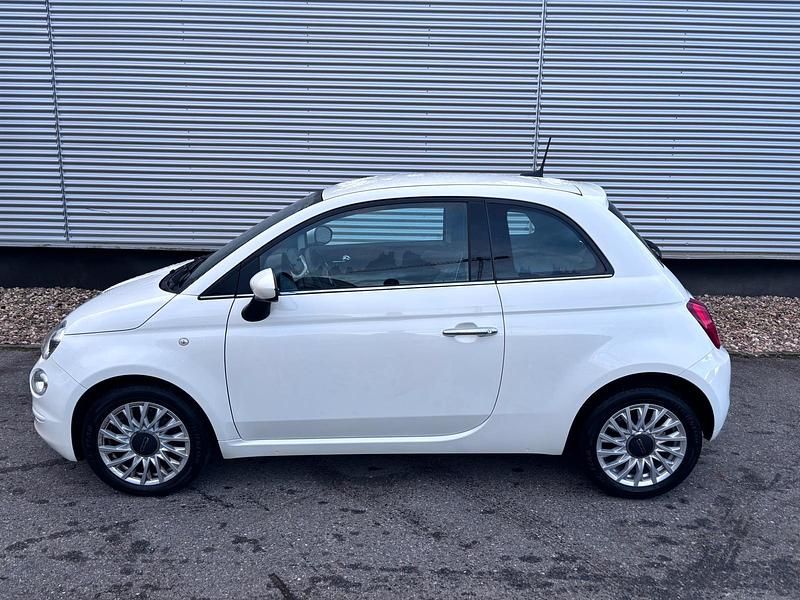 Weiß Gebraucht 2019 Fiat 500 Lounge Kleinwagen | 9.290 € (Fairer Preis) - Bild 1/4