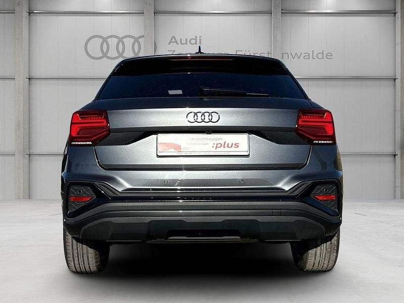 Gebraucht Audi Q2 S-Line 150 PS (110 kW) 2025 Daytonagrau perleffekt SUV