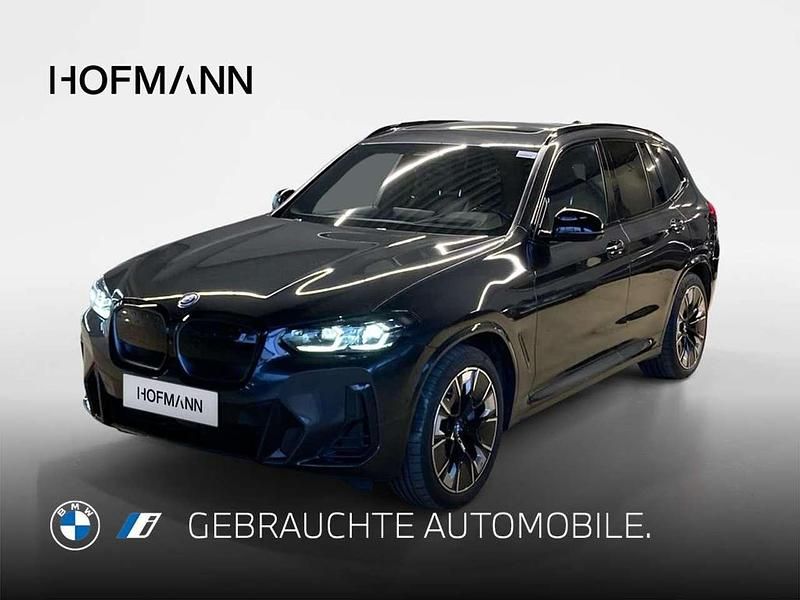 Sophistograu brillanteffekt me Gebraucht 2022 BMW iX3 Impressive SUV | 29.890 € (Superpreis) - Bild 1/3