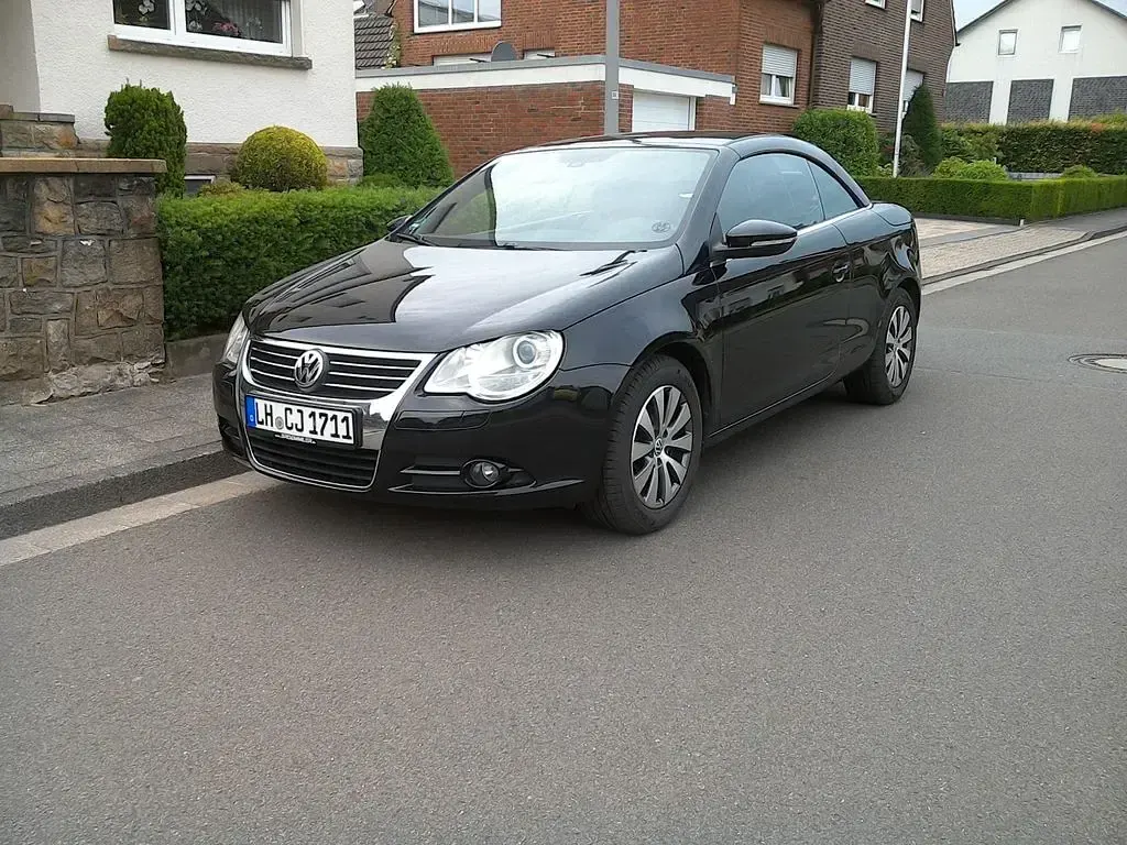 Gebraucht VW Eos 122 PS (89 kW) 2009 Schwarz Cabrio