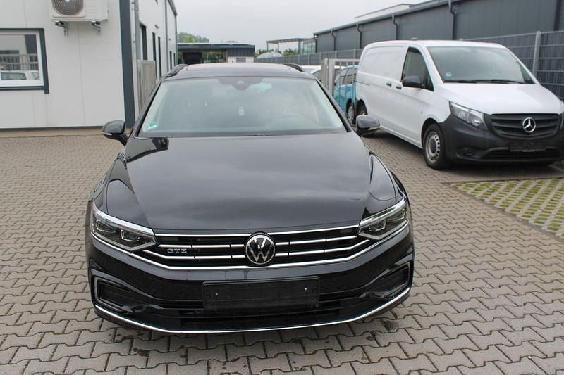 Gebraucht VW Passat GTE 156 PS (114 kW) 2022 Schwarz Kombi