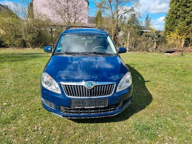 Gebraucht Skoda Roomster 86 PS (63 kW) 2010 Blau Van / Kleinbus