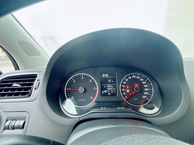 Gebraucht VW Polo Life 90 PS (66 kW) 2013 Weiß Kleinwagen