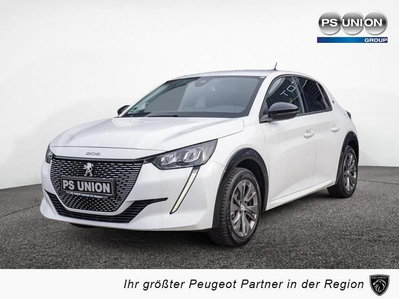 Gebraucht Peugeot e-208 Allure 100 kW (136 PS) 2023 Kleinwagen