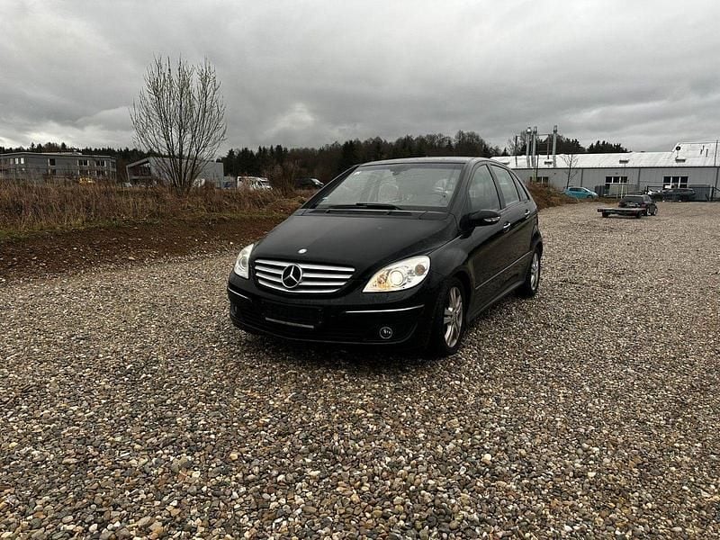 Gebraucht Mercedes B200 193 PS (141 kW) 2006 Schwarz Van / Kleinbus